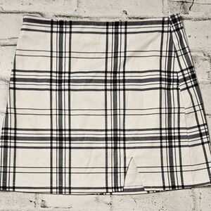SHEIN Plaid Mini Skirt Black White Preppy Academia Tennis Skirt